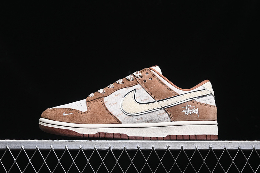 Unbranded [XX3168-601]-[DUNK LOW SB WHITE/BROWN/SILVER]-[WOMAN:36-39]-[MAN:40-45], photo 1