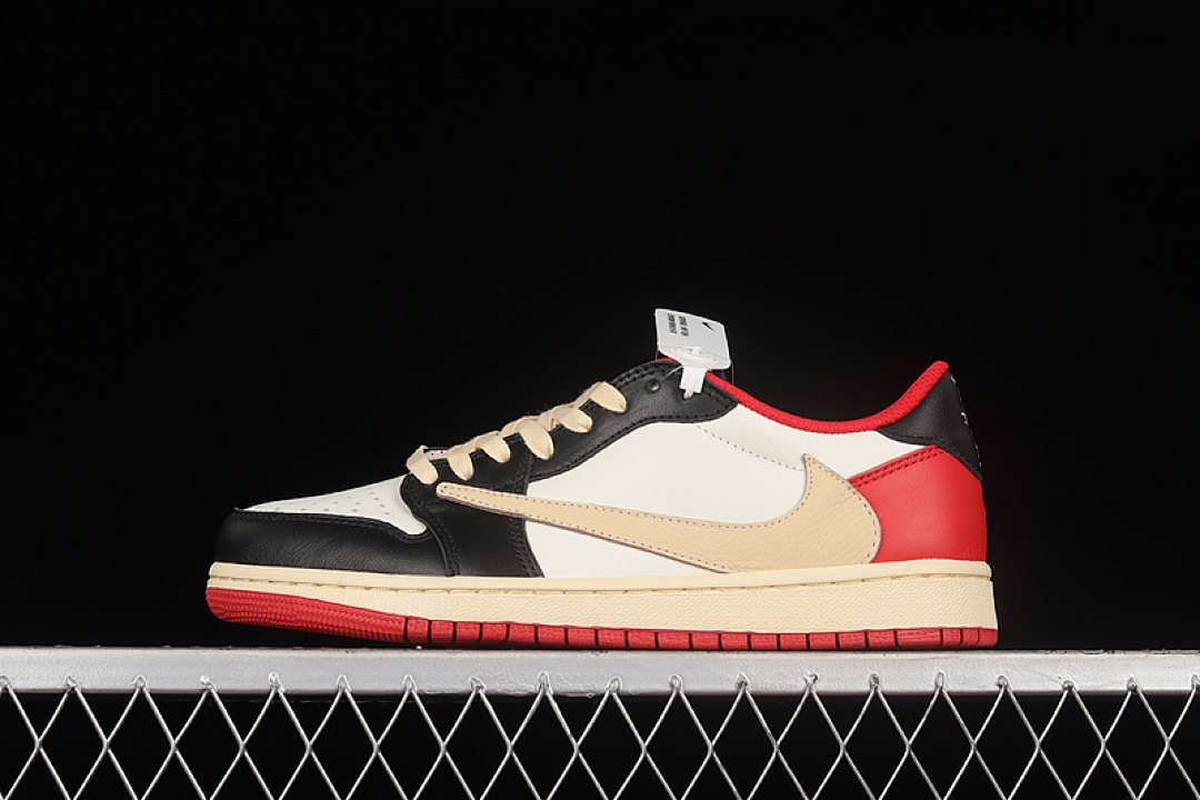 Jordan [CQ4278-125]-[TRAVIS SCOTT X AIR JORDAN 1 LOW OG BEIGE/BLACK/RED]-[WOMAN:36-39]-[MAN:40-47.5], photo 1
