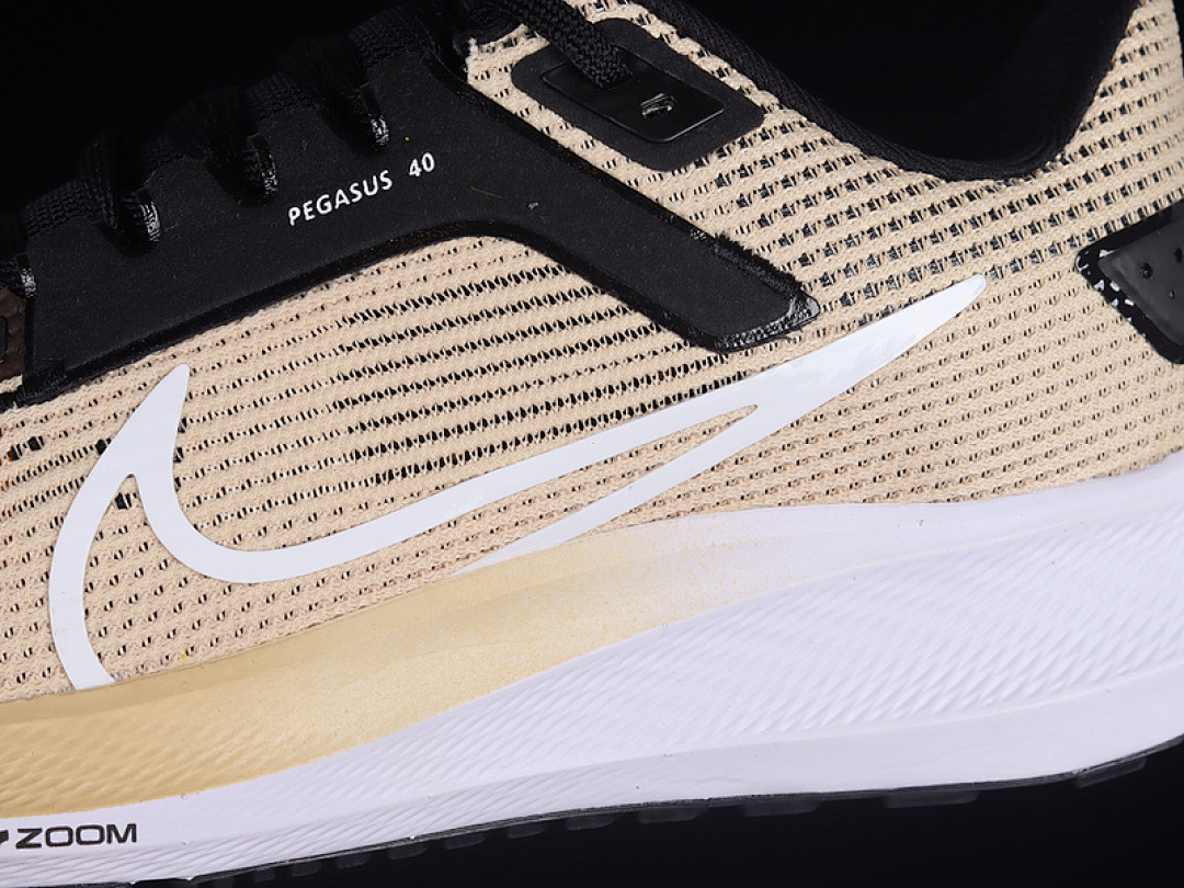 Nike [DV3854-105]-[AIR ZOOM PEGASUS 40 KHAKI/BLACK/WHITE]-[MAN:39-45] - Image 7