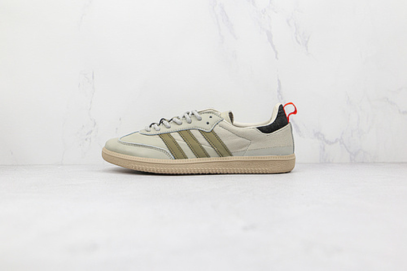 Adidas Adidas SAMBA OG SHOES SESAME/CYBER METALLIC/CORE BLACK · EE6664, photo 1