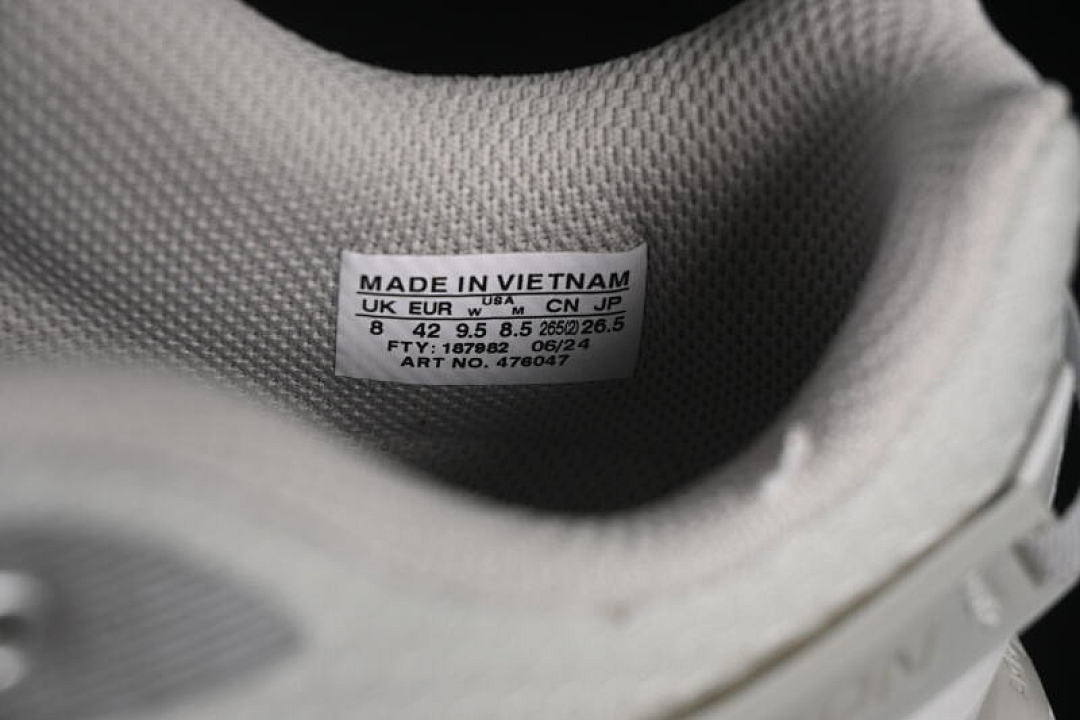 On Running [476047-30]-[XT PU.RE ADVANCED DARK GRAY/LIGHT GRAY]-[WOMAN:36-39]-[MAN:40-46] - Image 5
