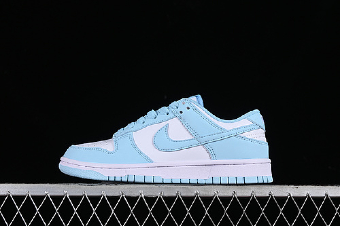 Unbranded [DV0833-104]-[DUNK LOW SB RETRO WHITE/GLACIER BLUE]-[WOMAN:36-39]-[MAN:40-45], photo 1