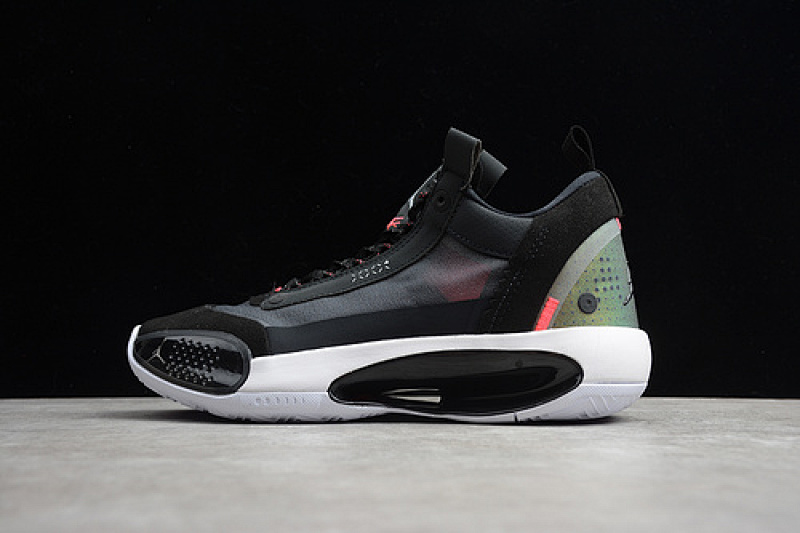 Jordan AIR Jordan XXXIV LOW PF HERITAGE BLACK/METALLIC SILVER/WHITE · CU3475-001, photo 1