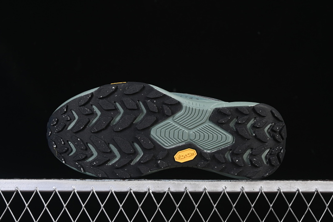 Hoka [1162850 JDF]-[HOKA PROJECT TRANSPORT GREEN]-[WOMAN:36-39]-[MAN:40-45] - Image 14