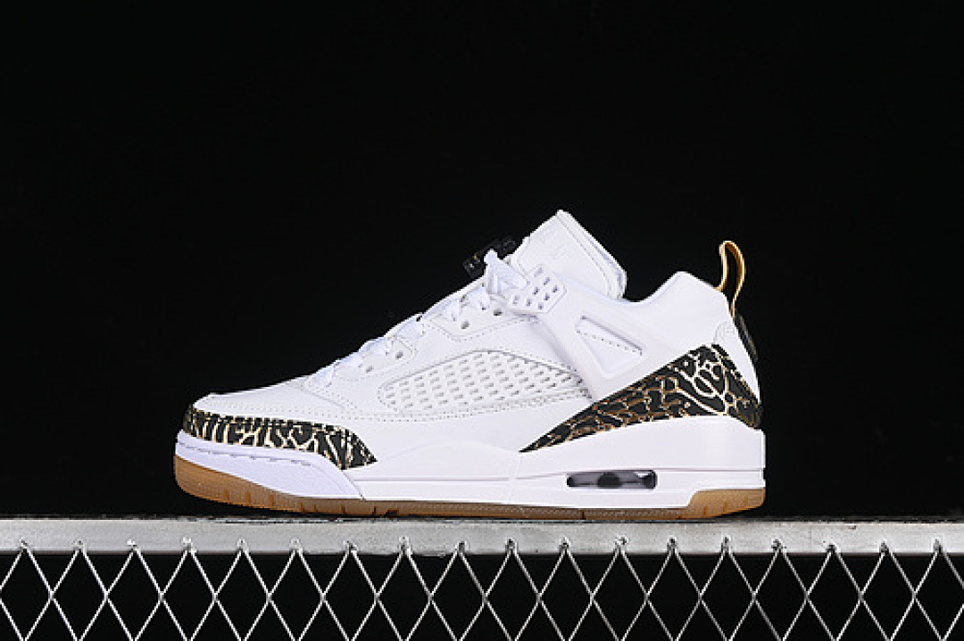 Jordan [HJ9019-100]-[JORDAN SPIZIKE LOW WHITE/BLACK/METALLIC GOLD]-[WOMAN:35.5-39]-[MAN:40-46], photo 1