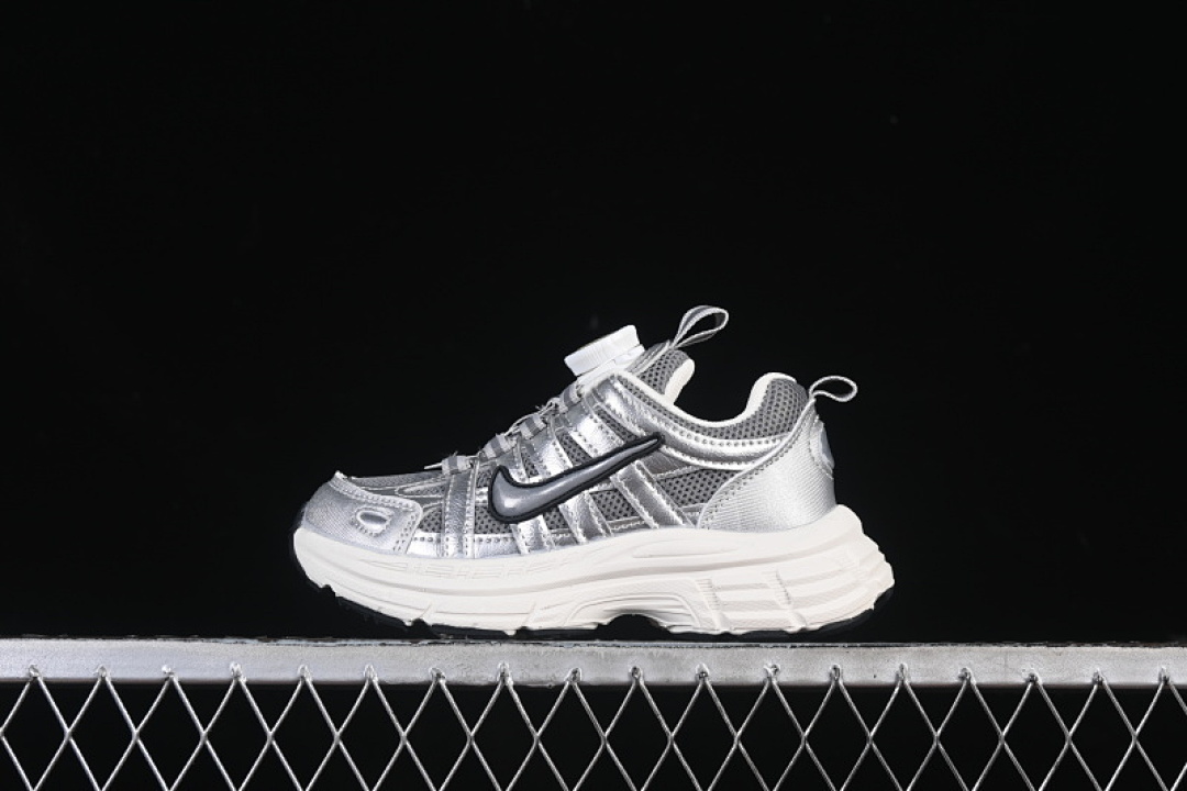 Nike [P-6000 WHITE/SILVER]-[WOMAN:27-35], photo 1