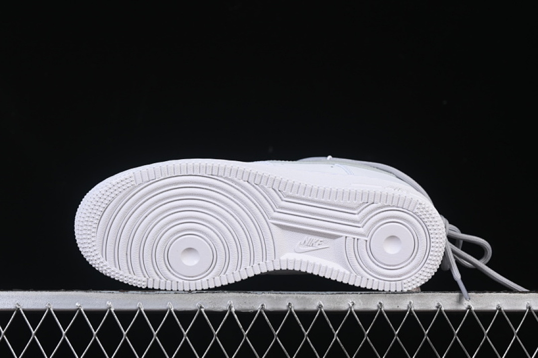 Nike [CZ0170-106]-[AIR FORCE 1 07 LOW CASUAL SNEAKERS LIGHT GRAY/WHITE]-[WOMAN:36-39]-[MAN:40-45] - Image 14