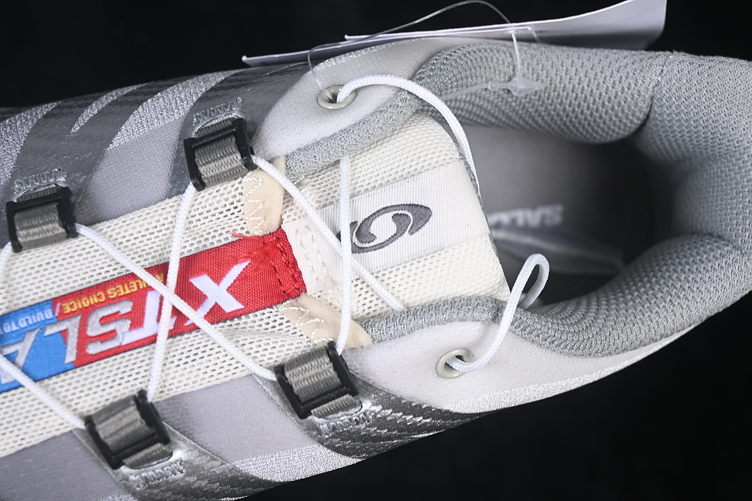 On Running [475684-28]-[XT 4 OG OUTDOOR CASUAL RUNNING SHOES SILVER/DARK GRAY]-[WOMAN:36-39]-[MAN:40-45] - Image 8