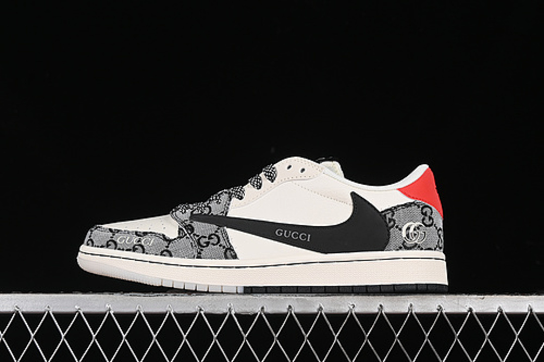 Jordan [XY2688-117]-[TRAVIS SCOTT X FRAGMENT DESIGN AIR JORDAN 1 LOW OG SP WHITE/BLACK/RED/GREY], photo 1