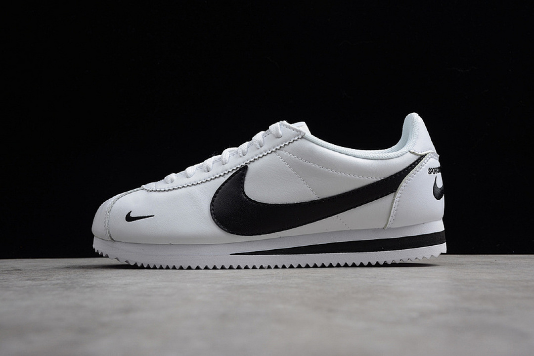 CLASSIC CORTEZ PREMIUM MULTIPLE SWOOSH WHITE/BLACK · 807480-008, photo 1