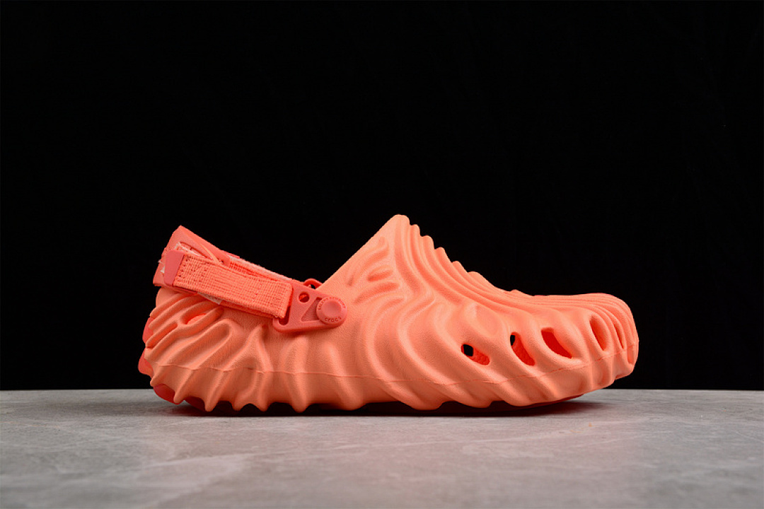 Crocs [SALEHE BEMBURY X CROCS POLLE CLOG ORANGE/ORANGE/ORANGE]-[UNISEX SIZE:36-47] - Image 13