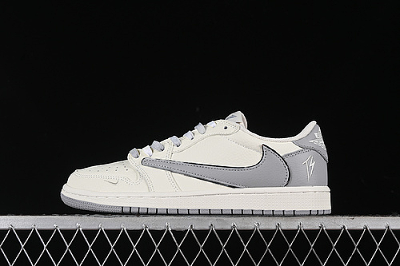 Jordan TRAVIS SCOTT X FRAGMENT DESIGN AIR Jordan 1 LOW OG SP OFF WHITE/GREY · DM7866-021, photo 1
