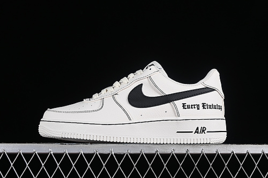 Nike [AA5360-002]-[VLONE AIR FORCE 1 07 LOW OFF WHITE/BLACK]-[WOMAN:36-39]-[MAN:40-45], photo 1