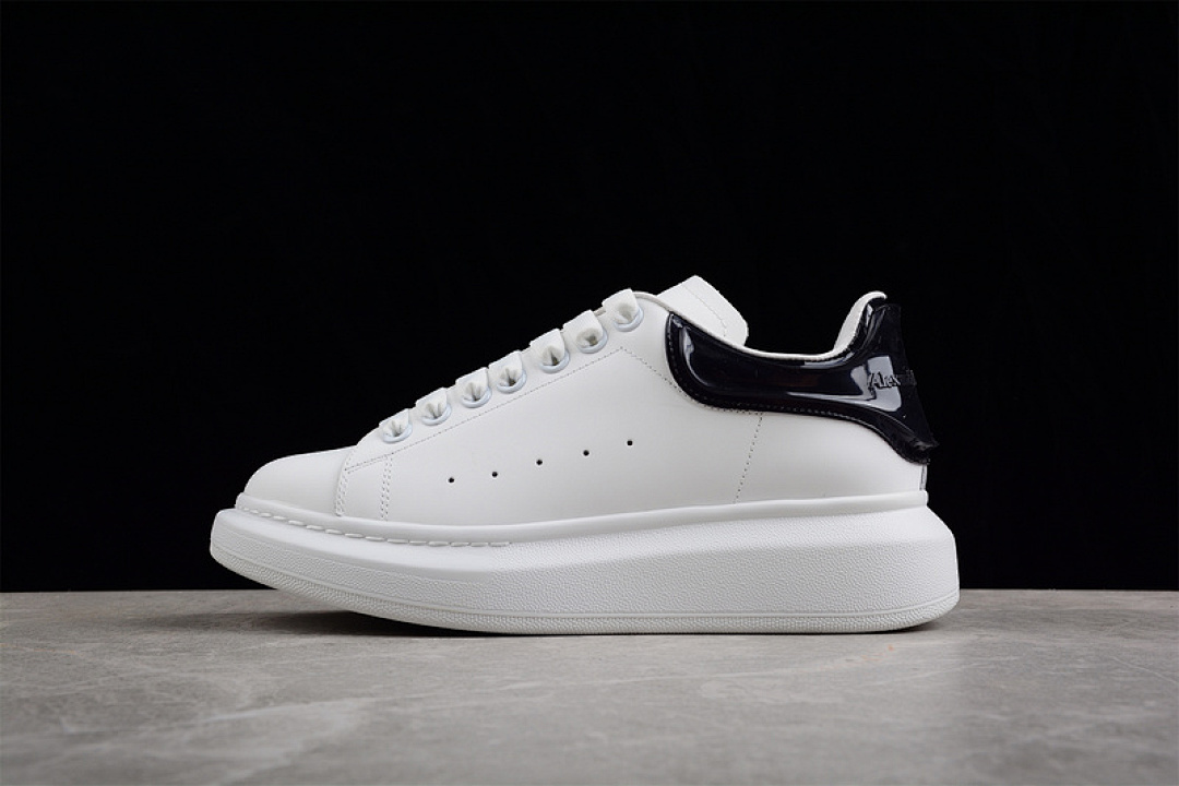 Alexander McQueen [ALE*XANDER MCQUEEN SNEAKERS WHITE/WHITE/DARK BLUE]-[WOMAN:35-39]-[MAN:40-45], photo 1