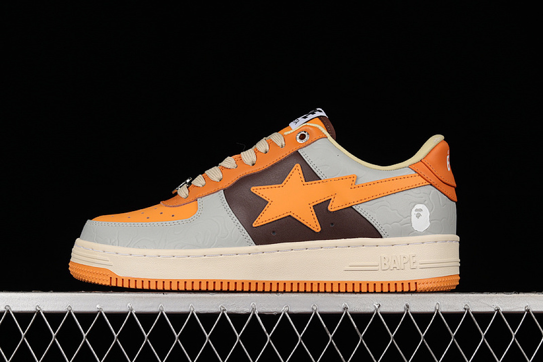 Bape [BAPE STA LOW BROWN/LIGHT GREY/WHITE-ORANGE]-[WOMAN:36-39]-[MAN:40-45], photo 1