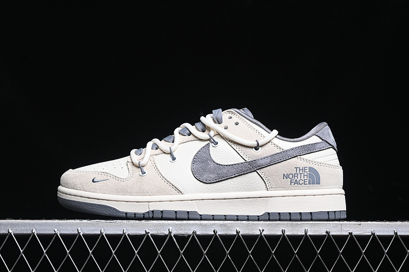Nike SB DUNK LOW WHITE/GREY · DM6868-002, photo 1
