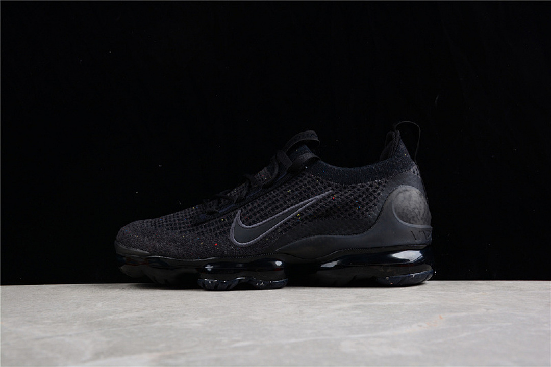 AIR VAPORMAX 2021 FLYKNIT BLACK/BLACK/ANTHRACITE/BLACK · DH4084-001, photo 1