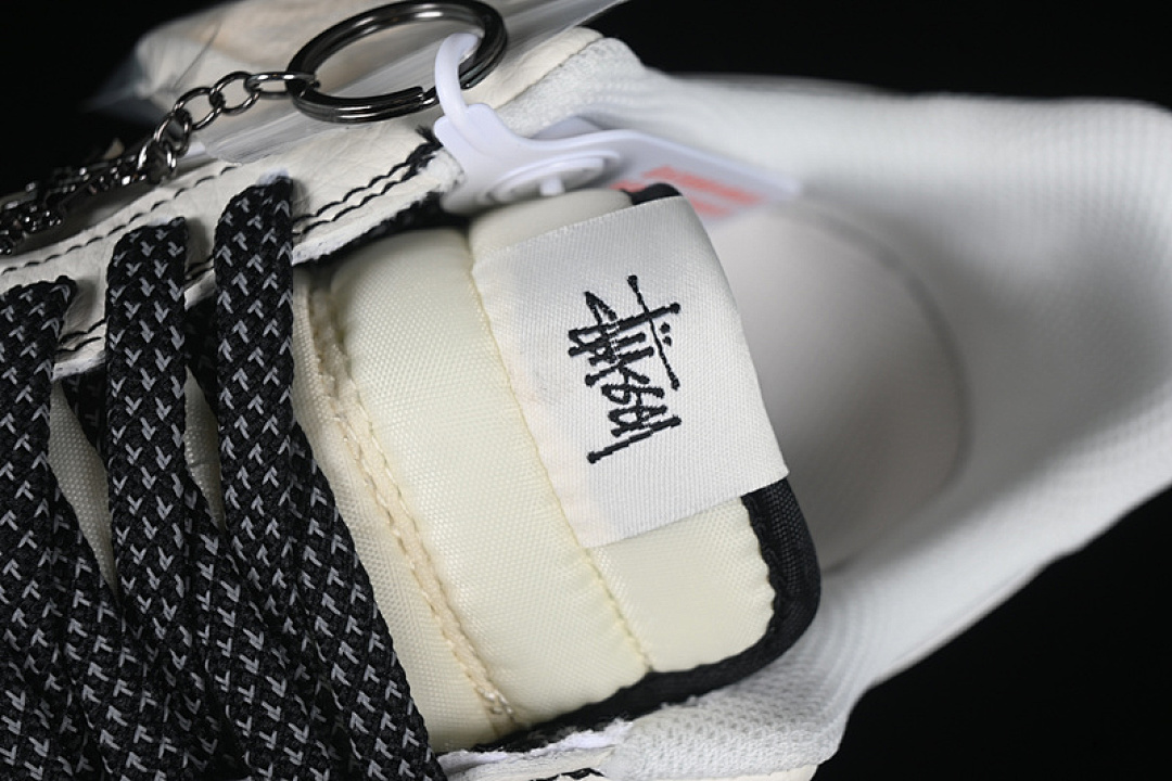 Nike [HH7518-040]-[AIR FORCE 1 07 LOW WHITE/SILVER/BLACK]-[WOMAN:36-39]-[MAN:40-45] - Image 9
