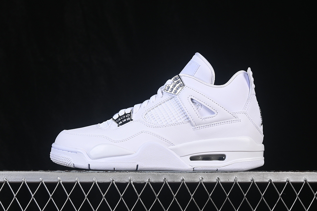 Unbranded [308497-100]-[JORDAN 4 RETRO WHITE/METALLIC SILVER-PURE PLATINUM]-[MAN:40-48.5] - Image 2
