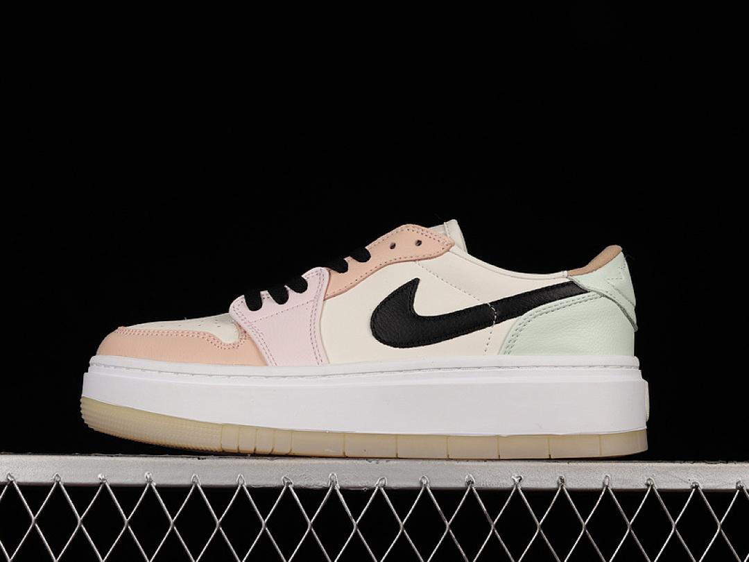 Jordan AIR Jordan 1 ELEVATE LOW SE WHITE/LIGHT PINK/BLACK · DH0979-101, photo 1