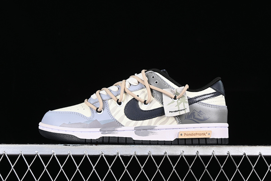 Unbranded [DD1391-100]-[SB DUNK LOW TS WHITE/BLACK/GREY/BLUE]-[WOMAN:36-39]-[MAN:40-46], photo 1