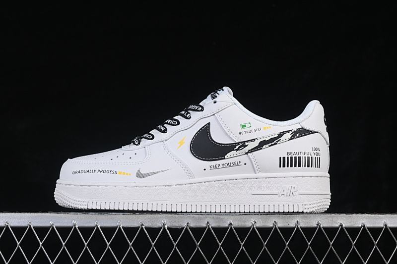 Nike Nike AIR FORCE 1 07 LOW CASUAL SNEAKERS BLACK/WHITE · JP8028-072, photo 1