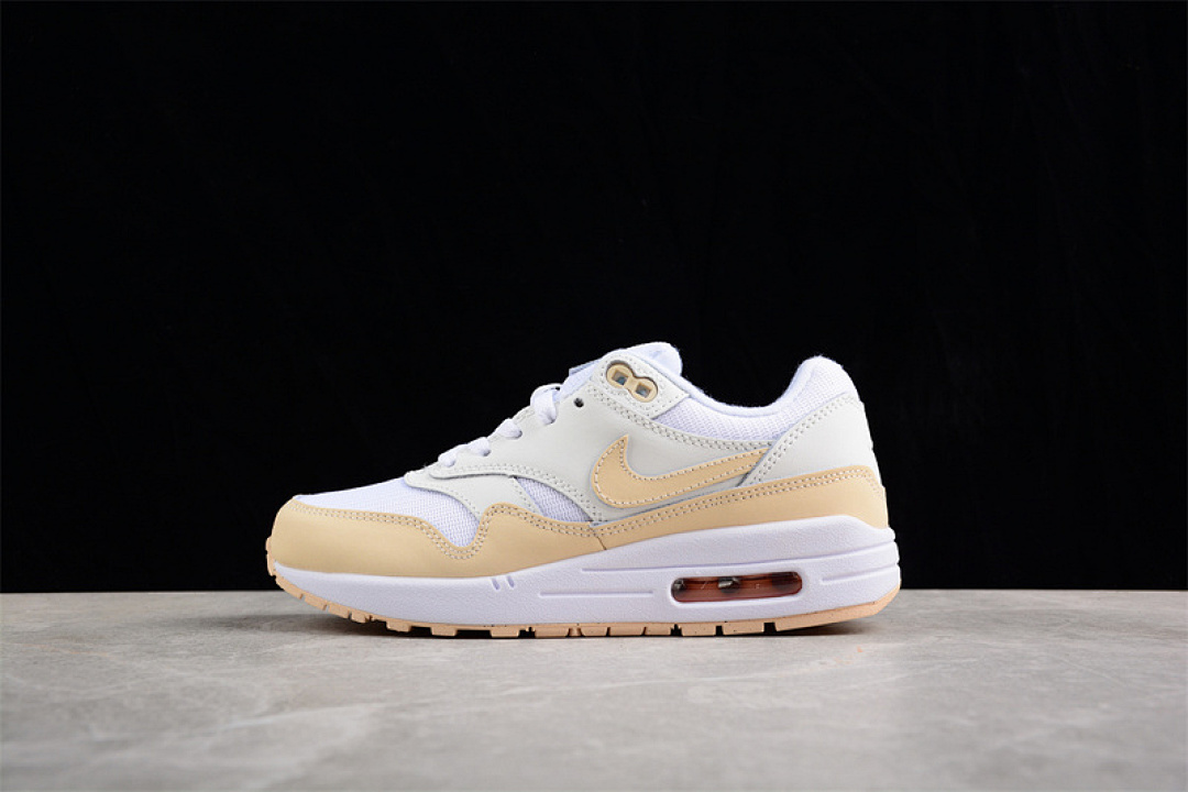 Nike AIR MAX 1 PREMIUM SUMMIT WHITE/SANDDRIFT/PHANTOM · FB5060-100, photo 1