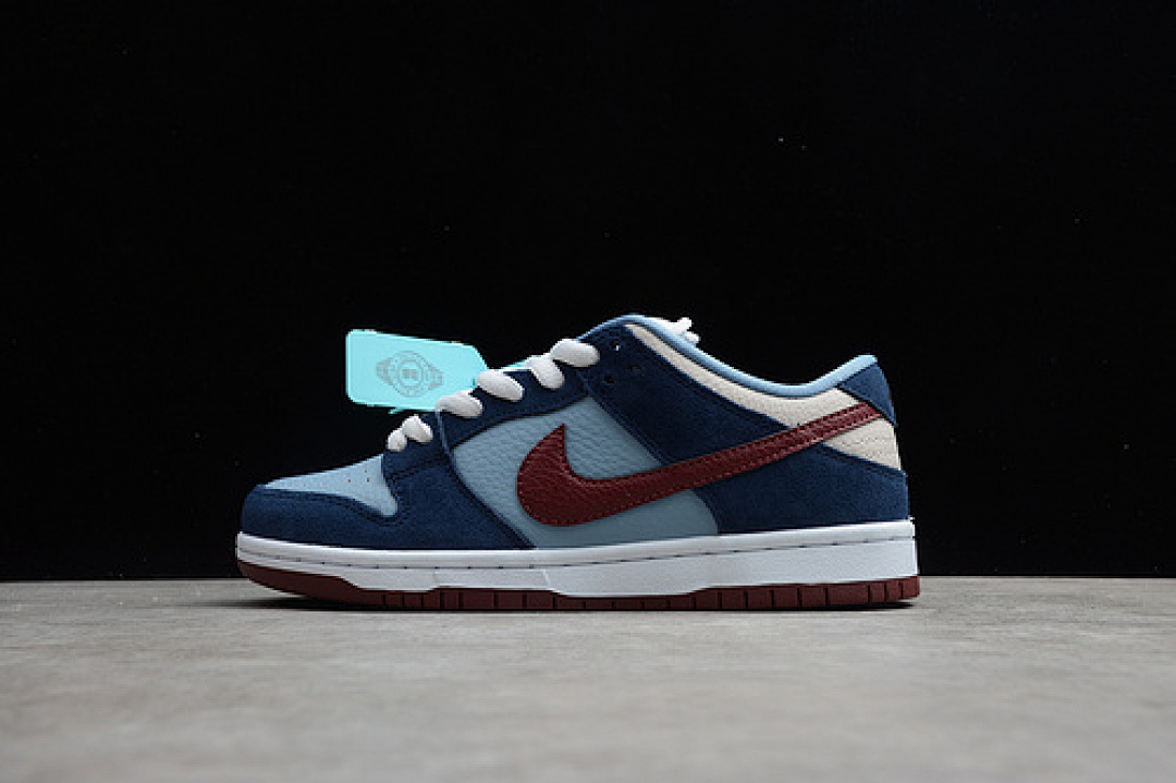 Unbranded [313170-463]-[FTC X DUNK LOW PREMIUM SB FINALLY NAVY BLUE/BLUE/RED]-[UNISEX:36-46], photo 1