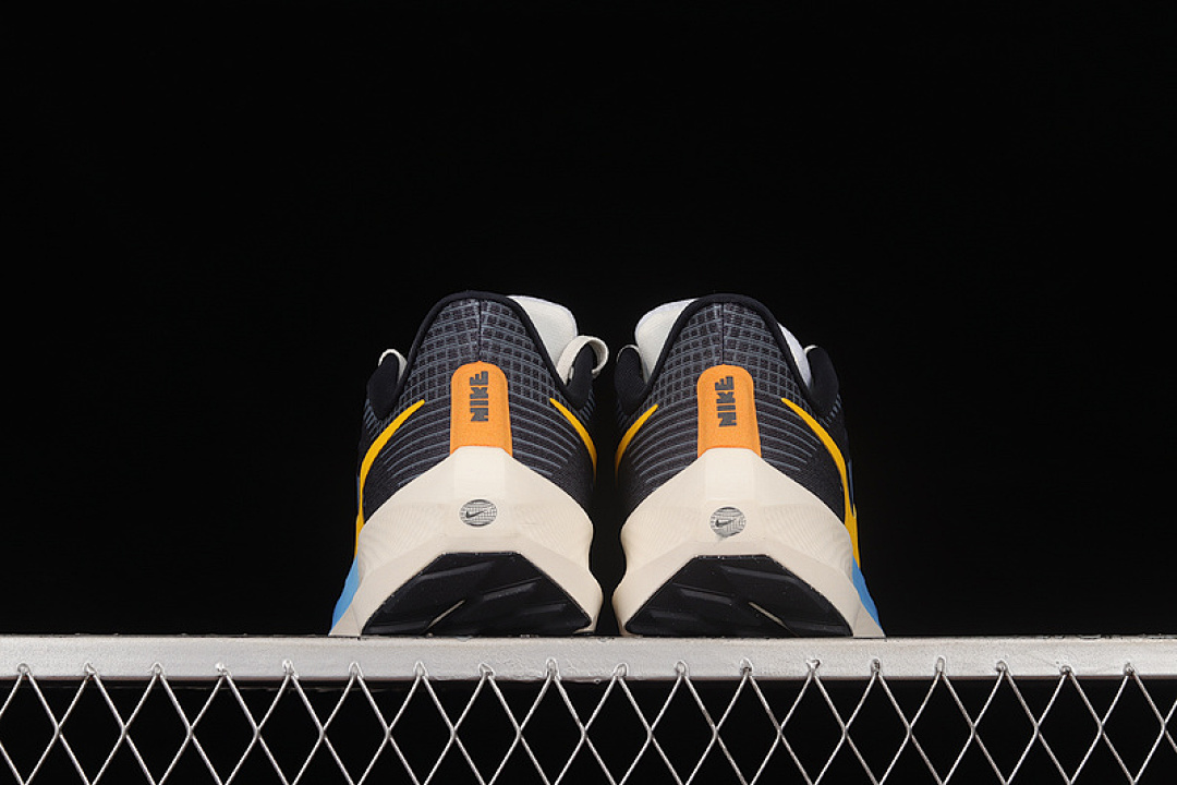 Nike [DO9580-400]-[AIR ZOOM PEGASUS 39 NAVY BLUE/YELLOW/WHITE]-[MAN:39-45] - Image 13