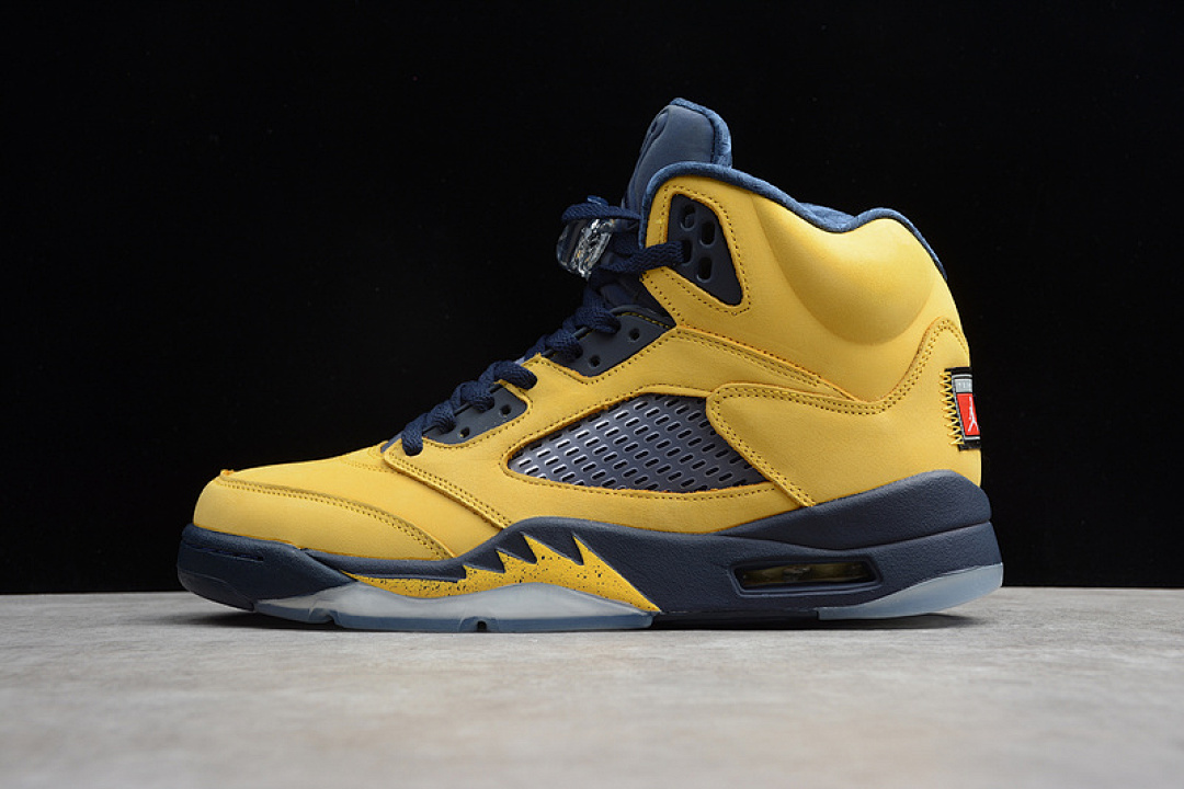 Jordan [CQ9541-704]-[GZ AIR JORDAN 5 SP AMARILLO/COLLEGE NAVY-AMARILLO]-[MAN:40-47], photo 1