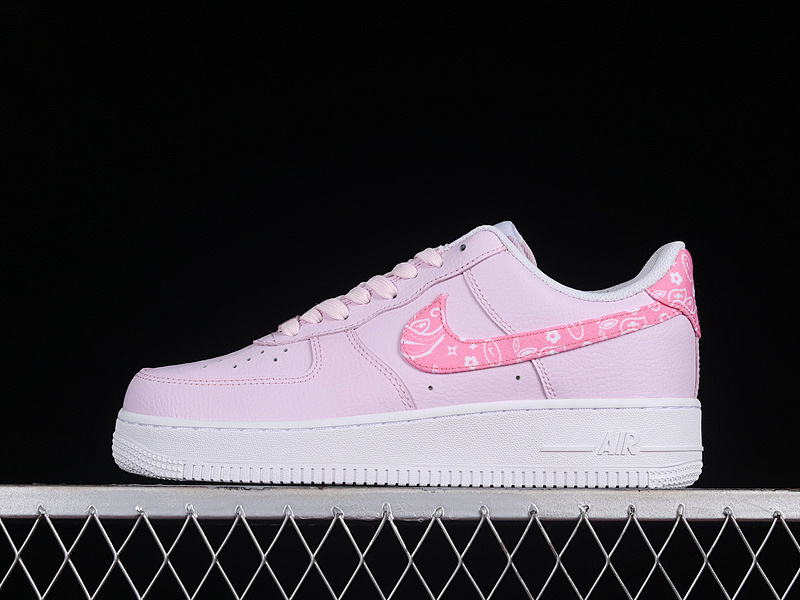 Nike Nike AIR FORCE 1 LOW PINK PAISLEY PEARL PINK/WHITE · FD1448-664, photo 1