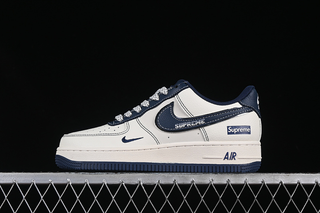 Nike [XS1958-524]-[AIR FORCE 1 07 LOW SUPREME WHITE/BLUE/GREY]-[WOMAN:36-39]-[MAN:40-45] - Image 2