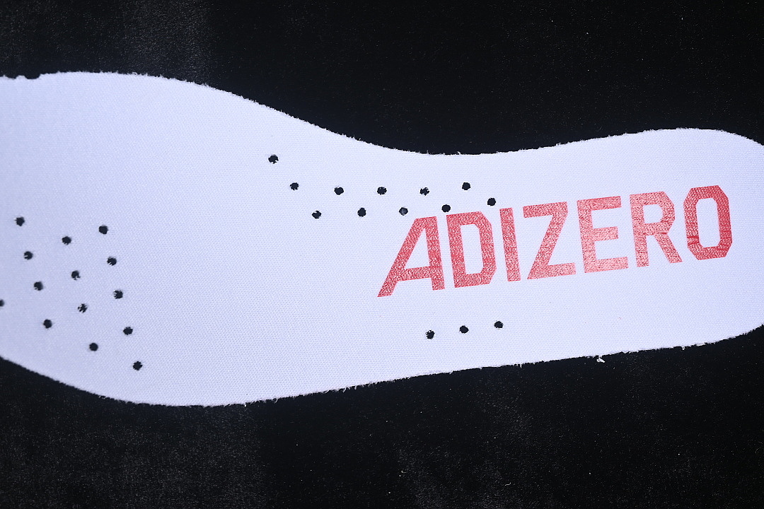 Adidas [JP6624]-[ADIZERO ADIOS PRO 4 CLOUD WHITE/ROYAL BLUE/PURE RUBY]-[WOMAN:36-39]-[MAN:40-46] - Image 4