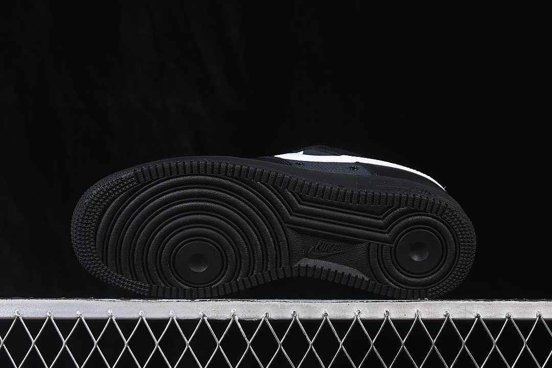 Unbranded [IR0952-001]-[AIR FORCE 1 07 LOW CASUAL SNEAKERS BLACK/WHITE/BLACK]-[WOMAN:36-39]-[MAN:40-45] - Image 15