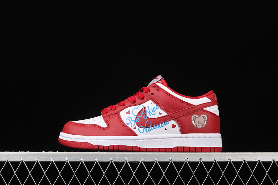 Unbranded [DD1391-003]-[SB DUNK LOW VALENTINE'S DAY RED/WHITE/BLUE]-[WOMAN:36-39]-[MAN:40-46], photo 1