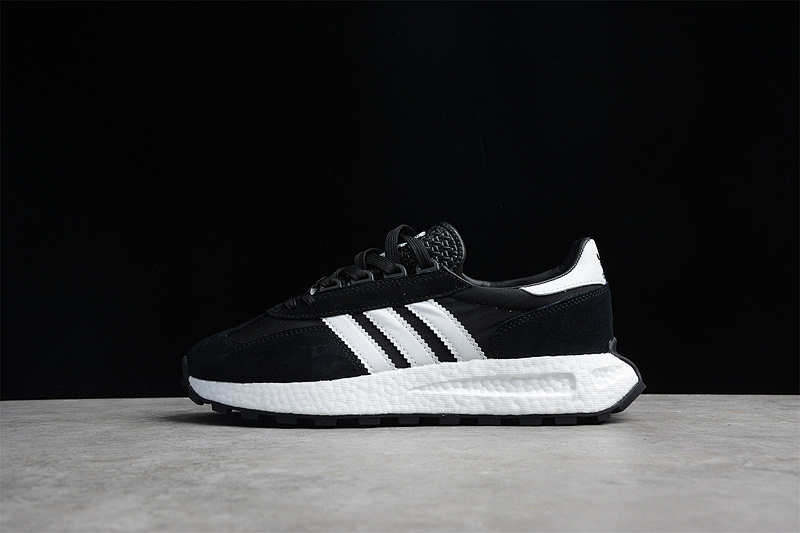 RETROPY E5 SHOES CORE BLACK/CORE BLACK/CLOUD WHITE · Q47001, photo 1