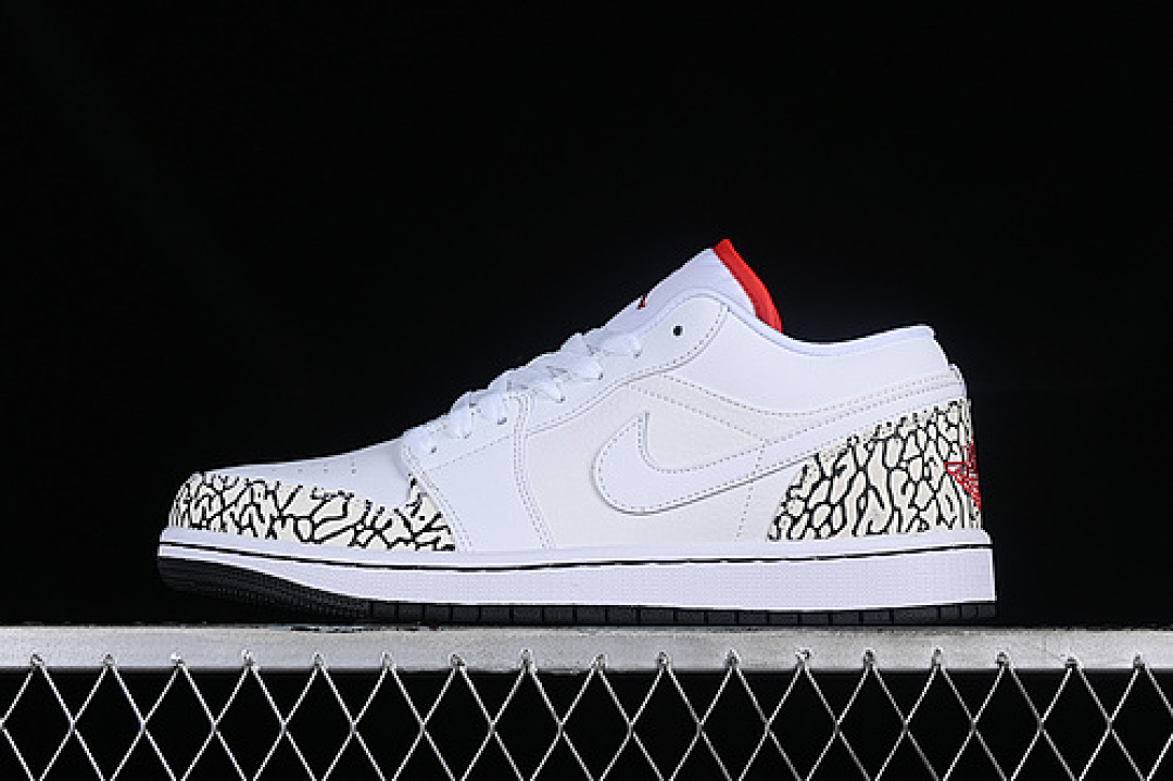 Jordan [338145-162]-[AIR JORDAN 1 LOW WHITE/VARSITY RED/BLACK/CEMENT GREY]-[WOMAN:36-39]-[MAN:40-46], photo 1