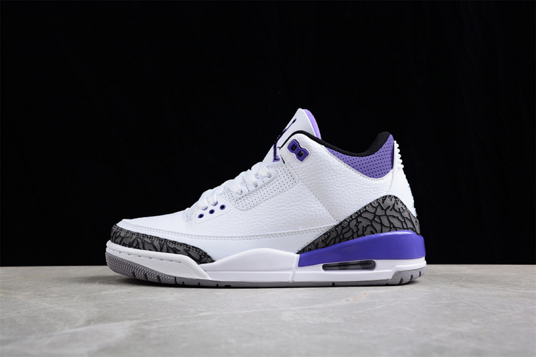 Jordan [CT8532-105]-[AIR JORDAN 3 RETRO WHITE/BLACK/DARK IRIS/CEMENT GREY]-[WOMAN:36-39]-[MAN:40-47.5], photo 1