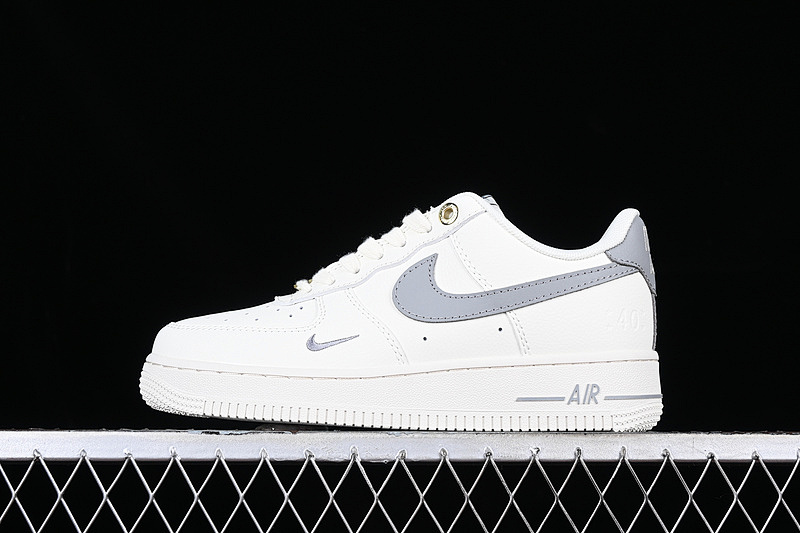 Nike Nike AIR FORCE 1 07 LOW WHITE/GREY · DQ7658-106, photo 1