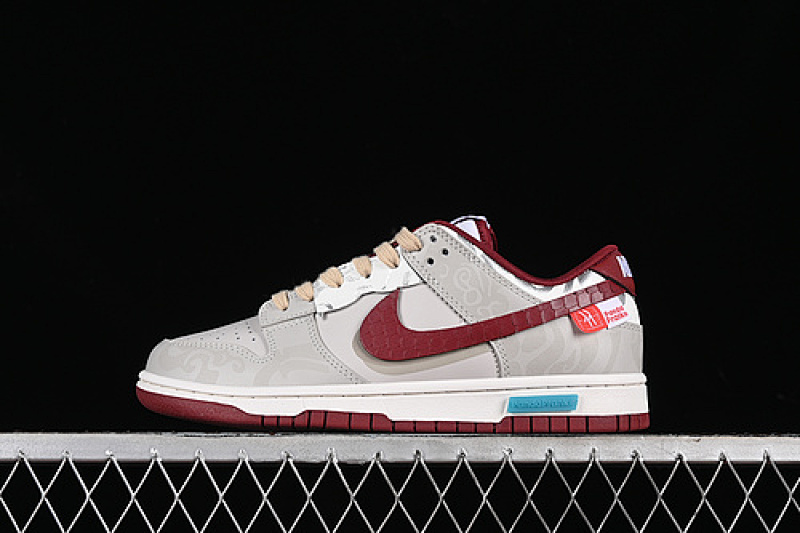Nike DUNK LOW SB TEAM RED/TEAM RED/WHITE · DD1391-601, photo 1