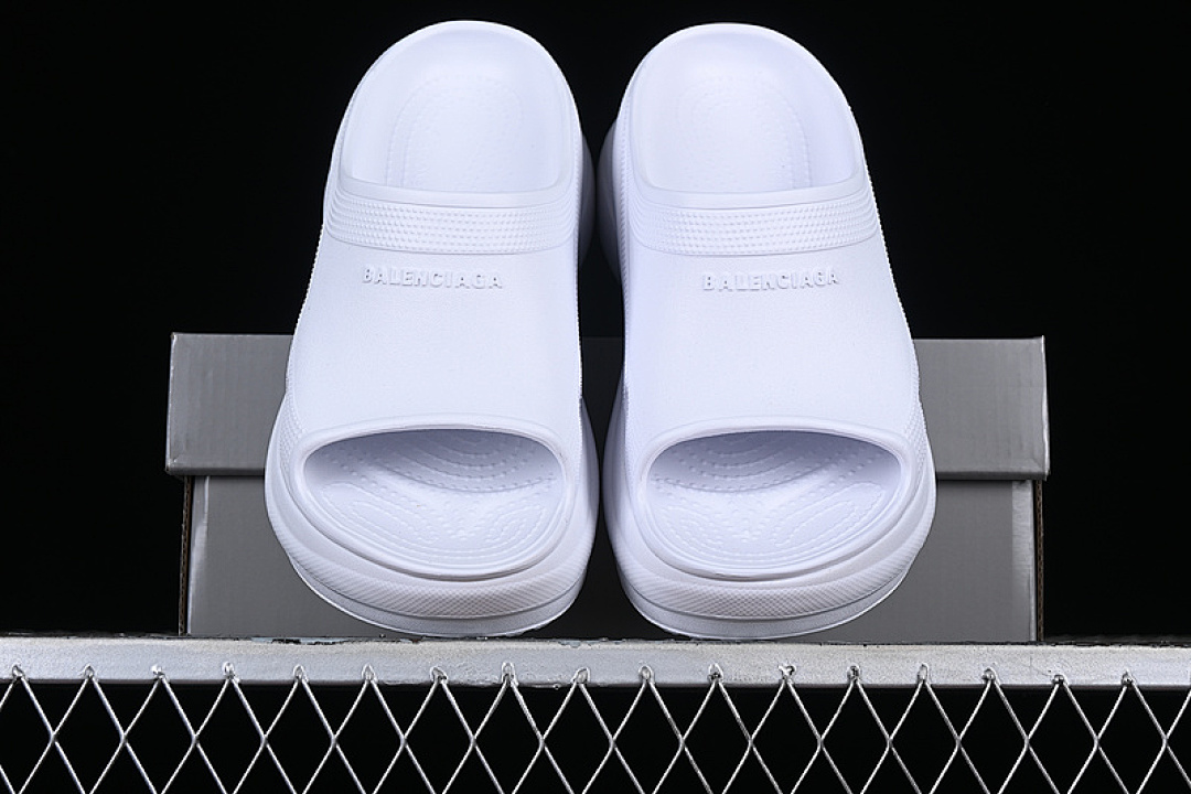 Balenciaga [W1S8E9000]-[BA*LEN*CIAGA POOL CROCS WHITE]-[WOMAN:36-40] - Image 10