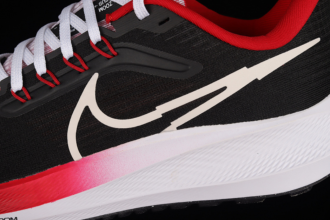Nike [DQ7871-001]-[AIR ZOOM PEGASUS 39 BLACK/WHITE/UNIVERSITY RED]-[MAN:39-45] - Image 7