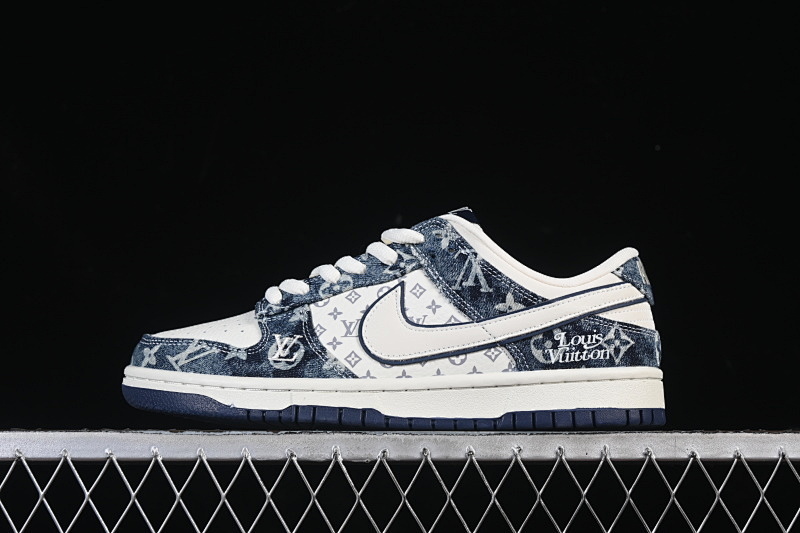 Nike SB DUNK LOW LOW-TOP CASUAL SNEAKERS WHITE/NAVY BLUE · YF9511-902, photo 1