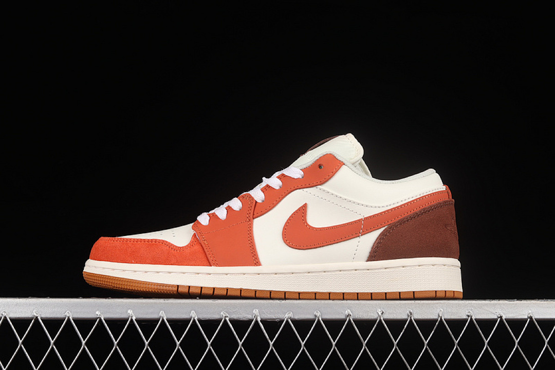 Jordan [CV3545-102]-[AIR JORDAN 1 LOW WHITE/ORANGE/BROWN]-[WOMAN:36-39]-[MAN:40-46], photo 1