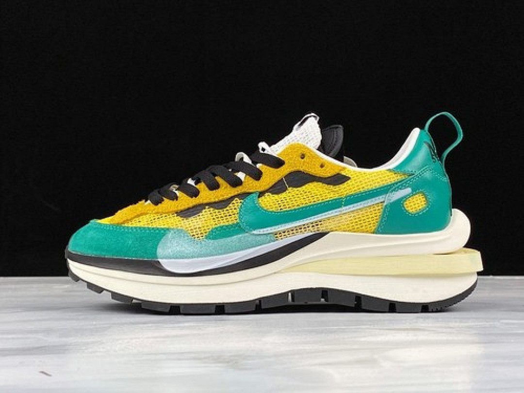 Sacai [CV1363-700]-[GZ SACAI X REGASUS VAPORRLY SP YELLOW/GREEN/BLACK/WHITE]-[UNISEX:36-46], photo 1
