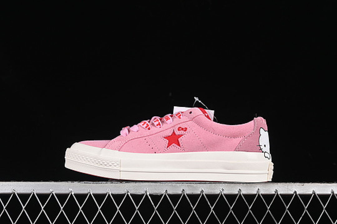 Converse Converse X HELLO KITTY ONE STAR SUEDE LOW TOP GS PRISM PINK · 362941C, photo 1