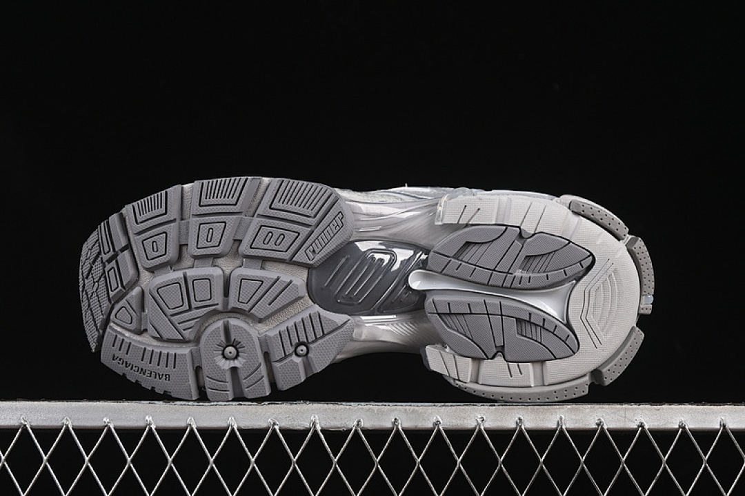 Balenciaga [WRNNY1180]-[BA*LEN*CIAGA RUNNER.2 NYLON 8.0 GREY/SILVER]-[WOMAN:35-39]-[MAN:40-46] - Image 16