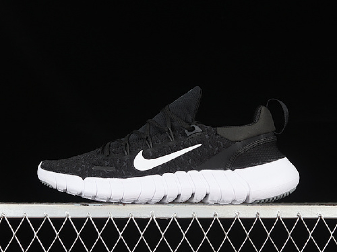 Unbranded [CZ1884-001]-[FREE RUN 5 0 BLACK/DARK SMOKE GREY/WHITE]-[WOMAN:36-39]-[MAN:40-45], photo 1