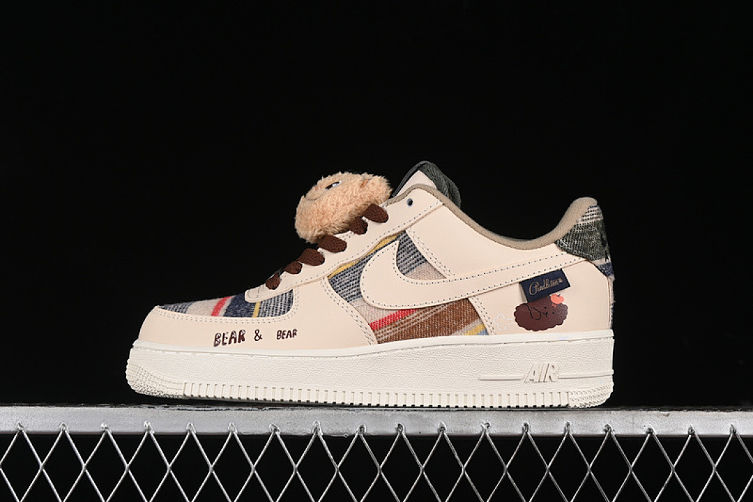 Unbranded [CW2289-230]-[AIR FORCE 1 07 LOW BEIGE/BROWN]-[WOMAN:36-39]-[MAN:40-45], photo 1