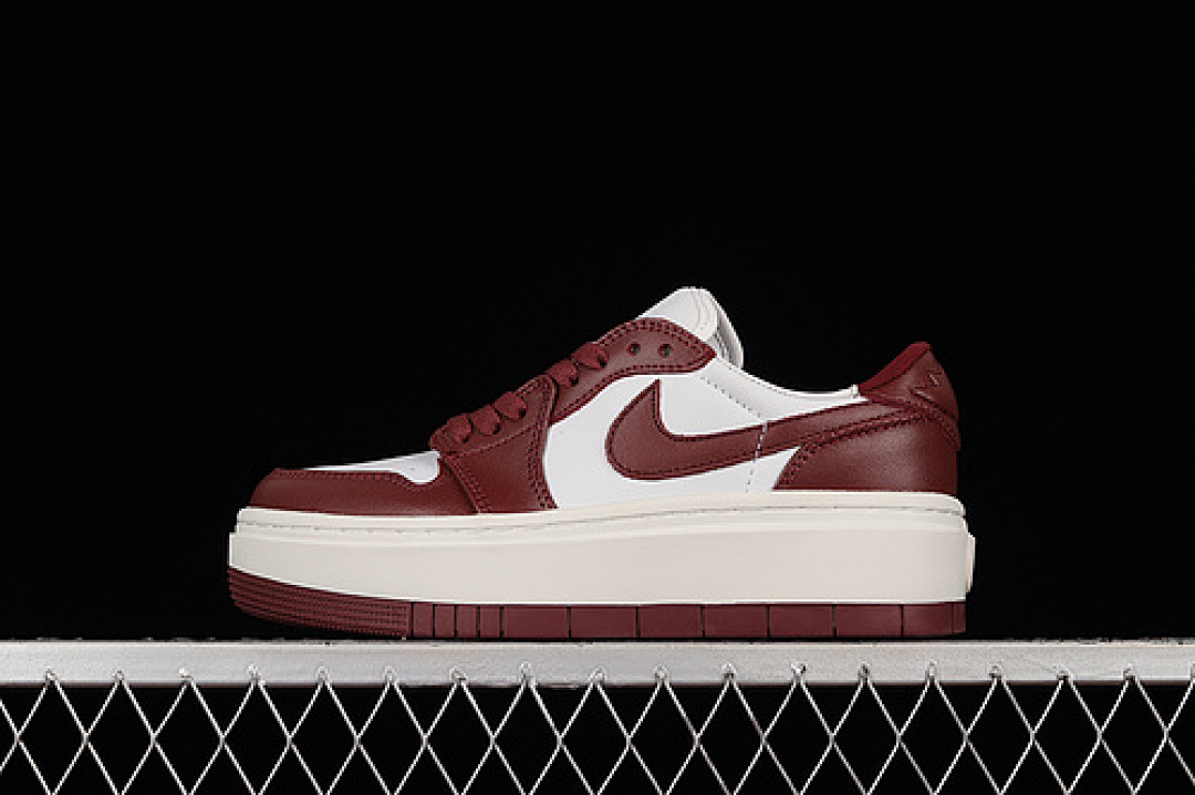 Jordan AIR Jordan 1 ELEVATE LOW SE TEAM RED/TEAM RED/WHITE · DH7004-161, photo 1